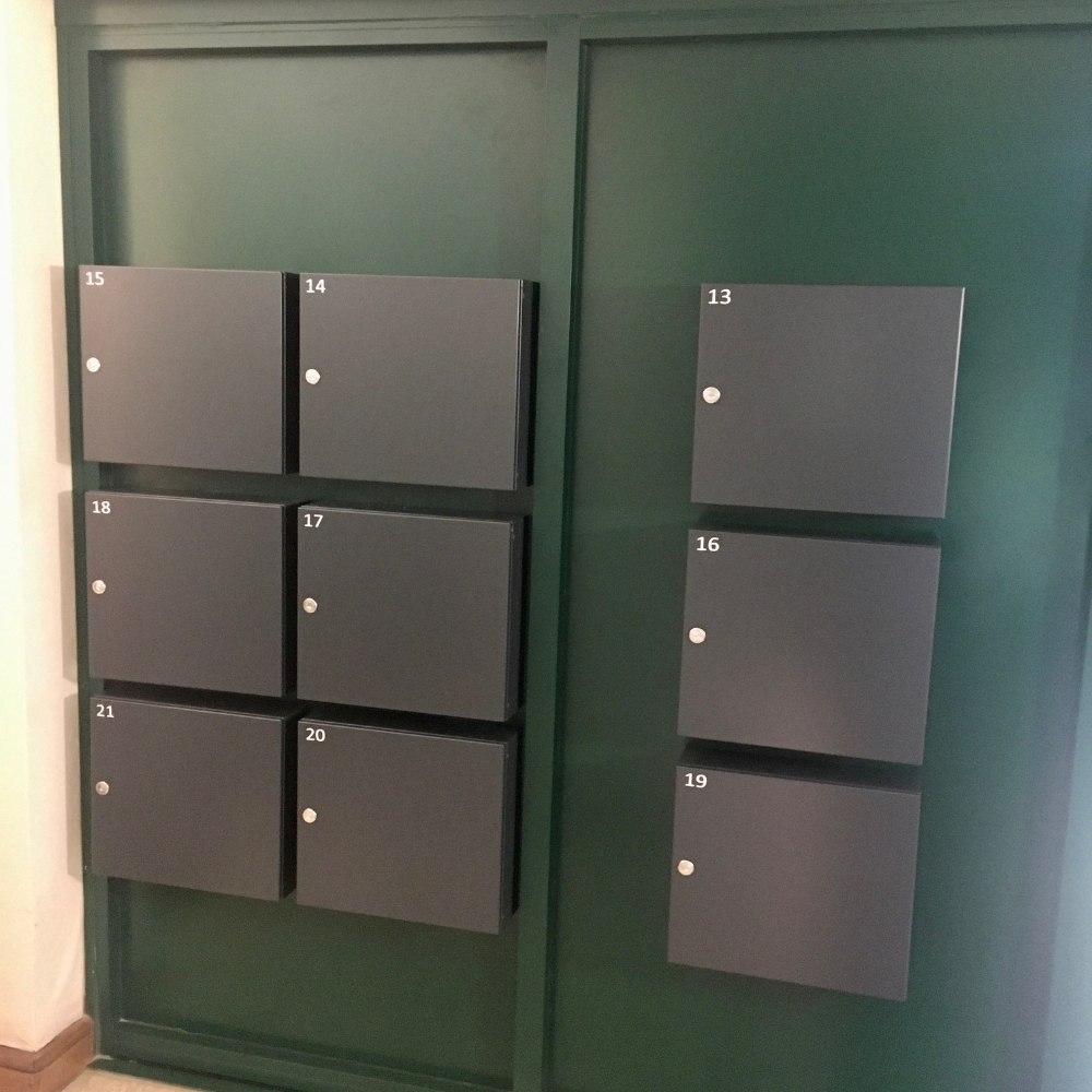 Gate Mounted Letterboxes For Flats   LAD 050   Anthracite Grey   Installation   Internal View