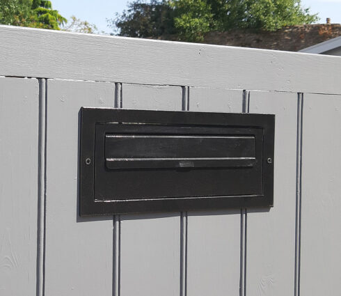 Rear Access Post Box For Gates & Fences W3-1 with Trim Front Lifestyle Image
