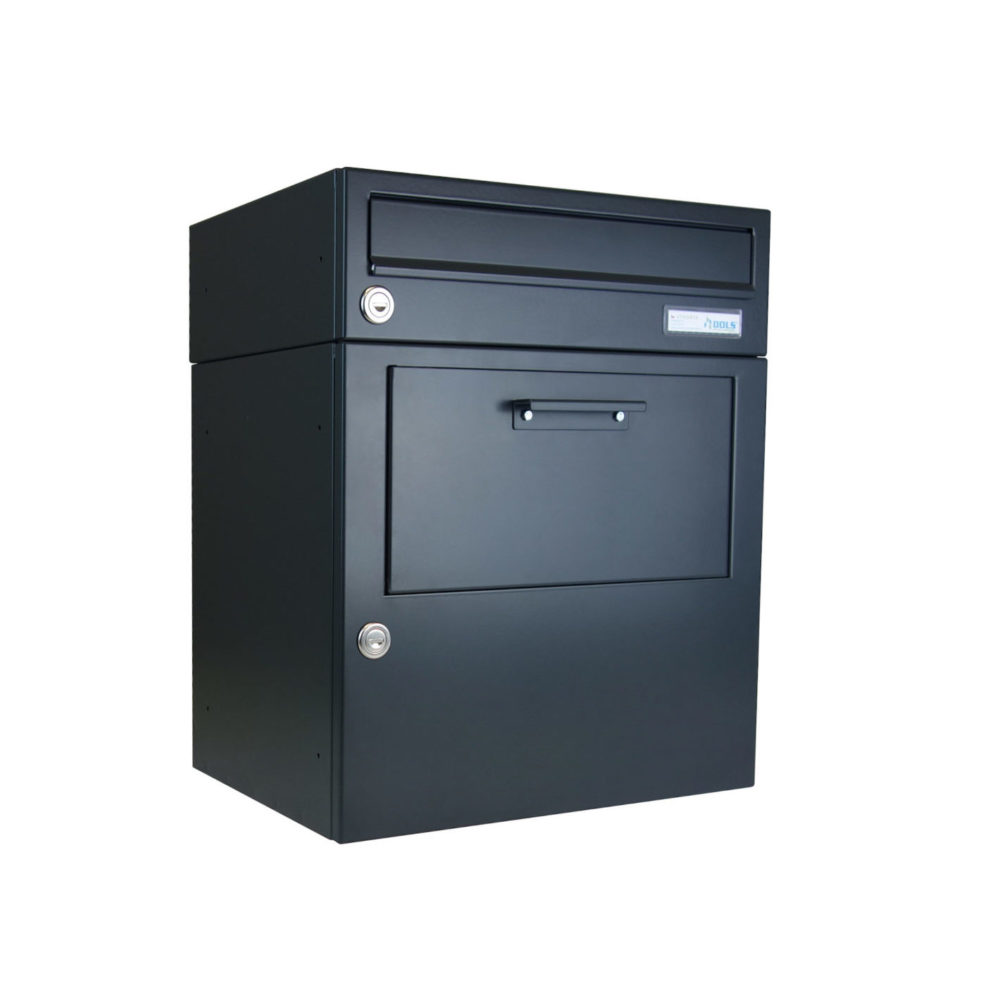 Beta communal parcel box with integrated letterbox