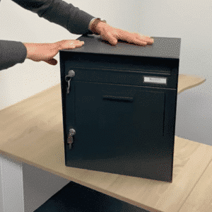 External Wall Mounted Parcel Box Beta With Integrated Letterbox