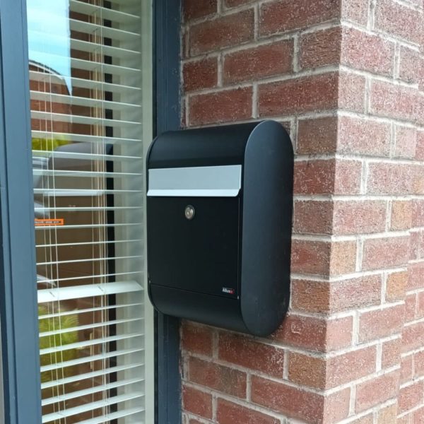 Wall Mounted Black Letterbox Allux 5000 External